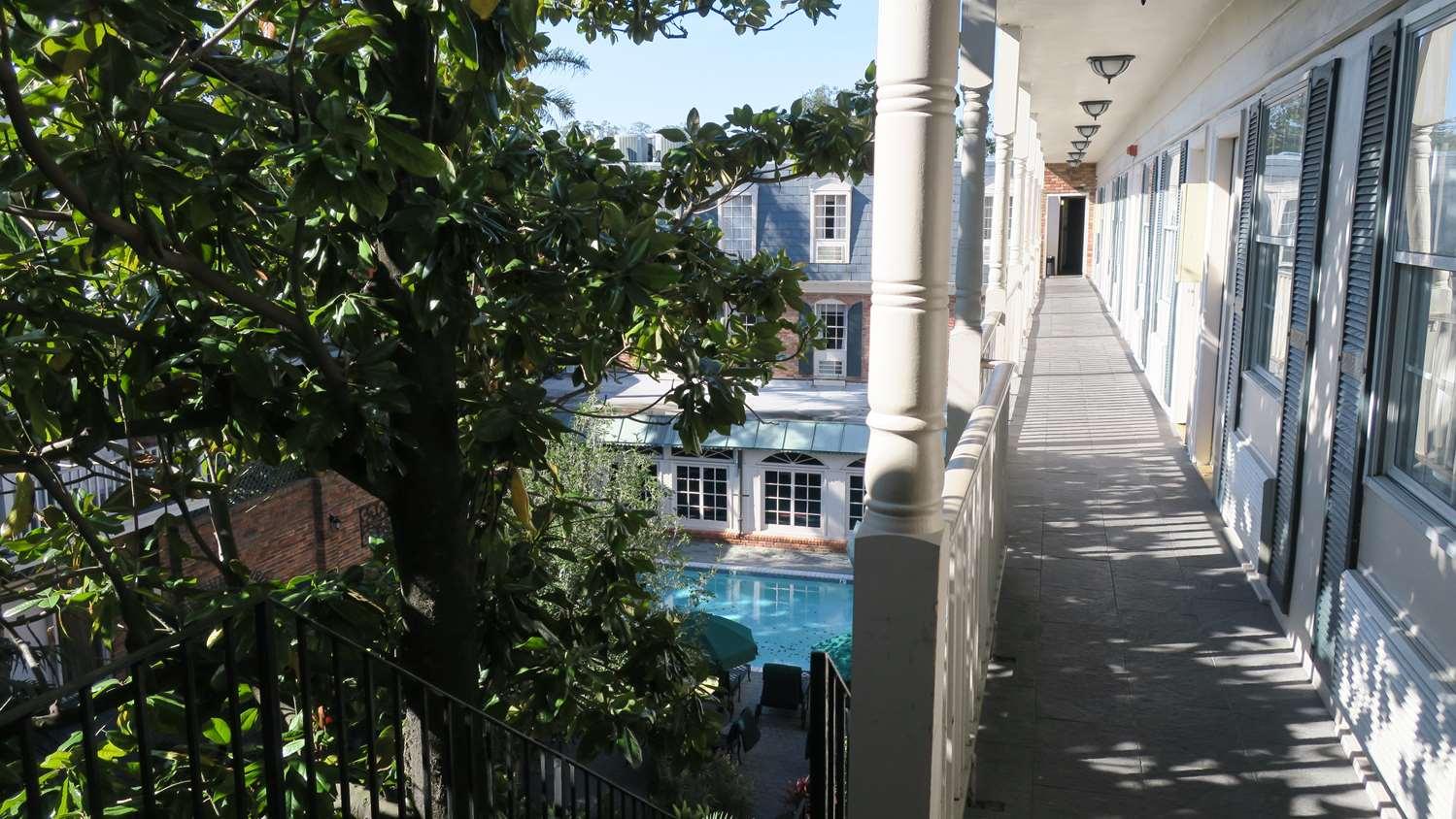 Best Western Plus French Quarter Courtyard Hotel New Orleans Exterior foto